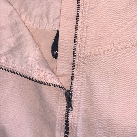 5/$25❗️Peach mini skirt - Picture 4 of 6